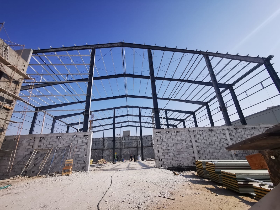 Construcción de talleres de estructuras prefabricadas de acero para establo y granja de caballos