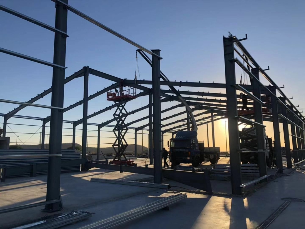 Gran longitud, corto período de construcción, estructura de acero galvanizado respetuosa con el medio ambiente edificio de fábrica