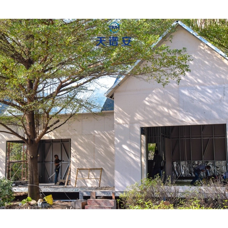 Villa de acero ligero de estilo europeo y estadounidense de lujo con puertas y ventanas de aleación de aluminio personalizadas