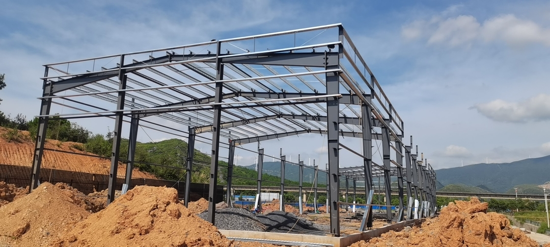 Construcción prefabricada de acero galvanizado en caliente Estructura de material metálico Edificio de almacén para taller